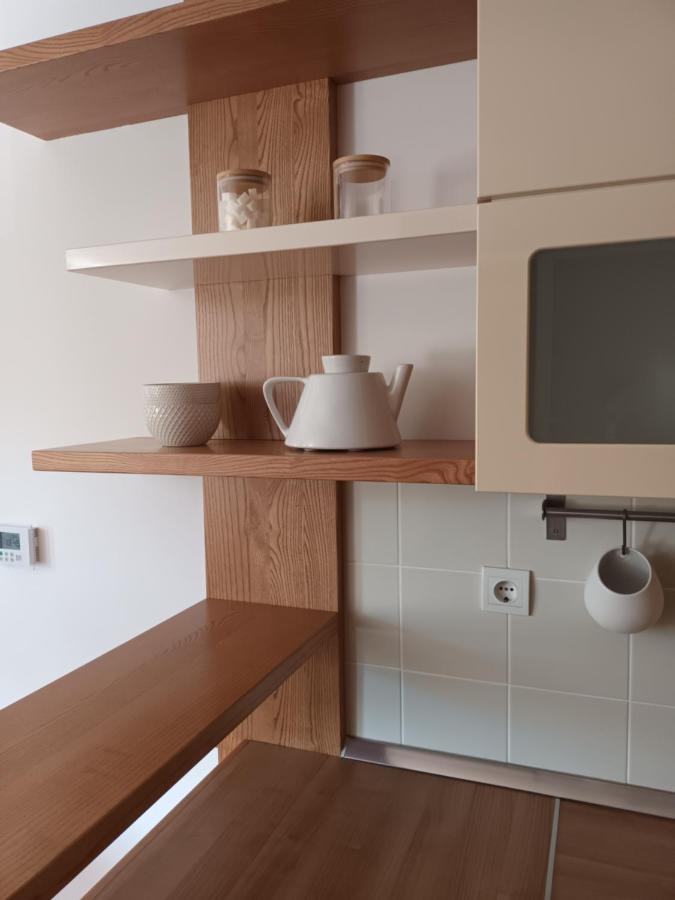 City Nest Apartment Кобарід Екстер'єр фото